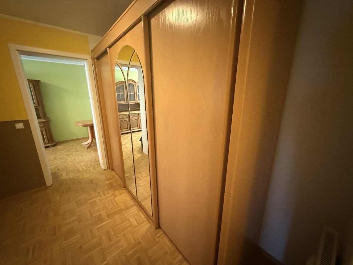 JA, zur 3-Zimmer-Eigentumswohnung mit Loggia, Aufzug und Tiefgaragenstellplatz in Solingen-Wald! – Bild: 23043