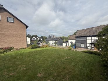 JA, zum attraktiven Baugrundstück in ruhiger Lage von Solingen-Widdert! – Bild: 23281