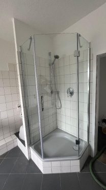 JA, zur frisch renovierten 3-Zimmer-Wohnung in zentraler Lage von Solingen-Mitte! – Bild: 23337