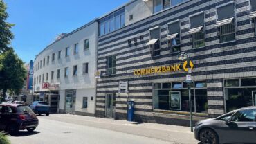 JA, zur voll modernisierten Bürofläche in zentraler Lage von Solingen-Ohligs – Bild: 23991