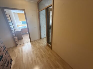 JA, zur 3-Zimmer-Eigentumswohnung mit Aufzug, Einbauküche und 2 Balkonen in Solingen-Wald! – Bild: 24103