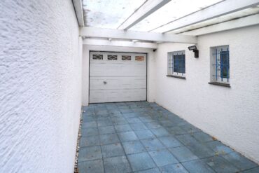JA, zum neuwertigen Einfamilienhaus mit Einlieger/ Büro, Garage und Carport in Solingen-Ohligs! – Bild: 24129