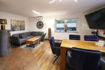 JA, zum neuwertigen Einfamilienhaus mit Einlieger/ Büro, Garage und Carport in Solingen-Ohligs! – Bild: 24134