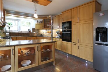 JA, zum neuwertigen Einfamilienhaus mit Einlieger/ Büro, Garage und Carport in Solingen-Ohligs! – Bild: 24137