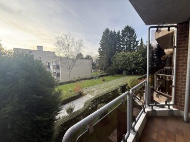 Gepflegtes 1-Raum-Appartement mit Stellplatz in ruhiger Lage von Solingen  Nähe Klinikum! – Bild: 24055